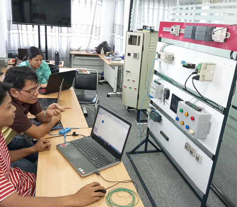 Industrial Automation Technology Training (PLC)